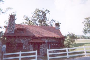 Upper Gate House (Lodge)